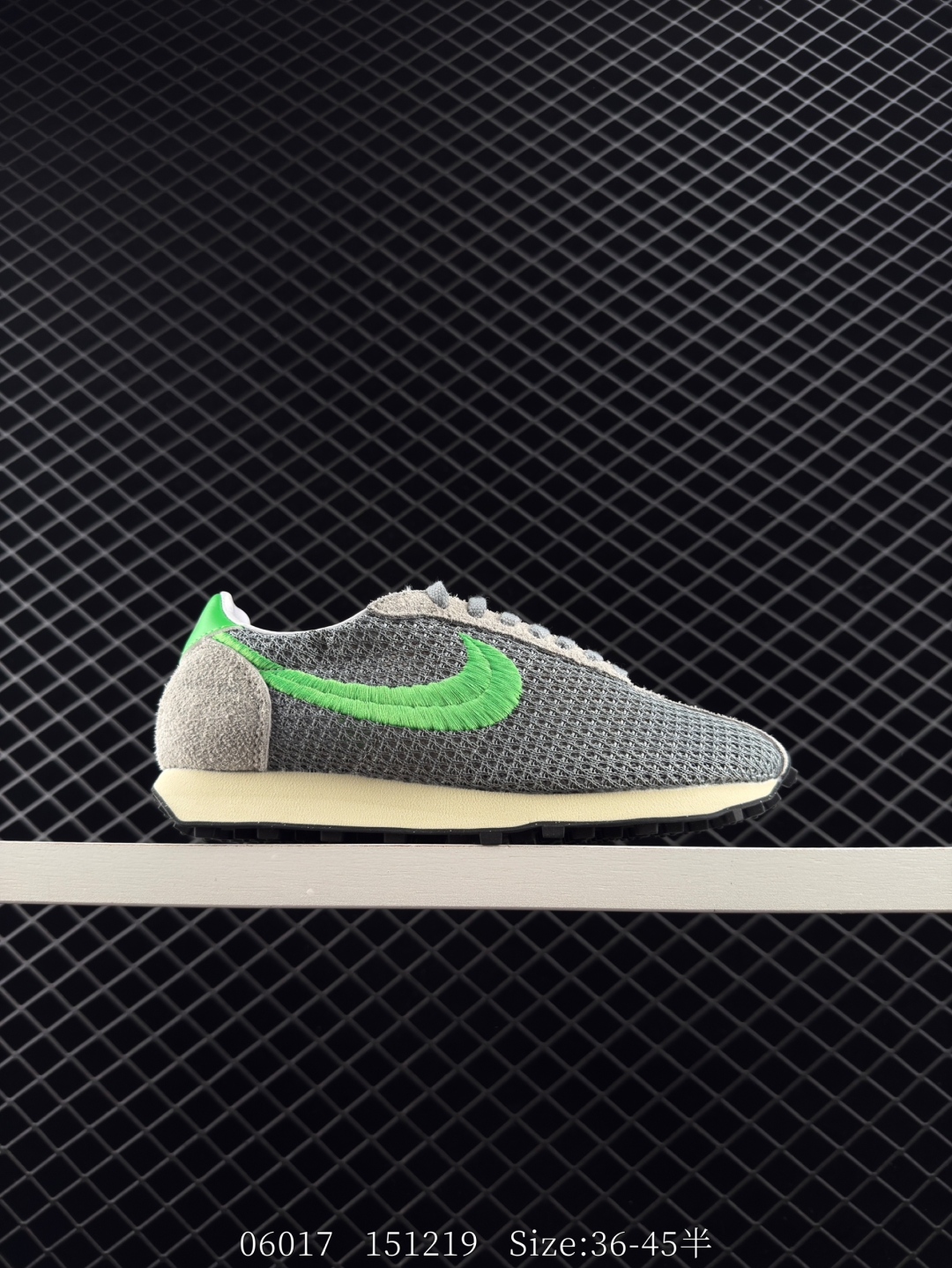 🈴💰195
Nike Roshe Run LD-1000 绿黑 米蓝色 低帮 休闲 跑步鞋 FQ5369
尺码：见图
编码：151219