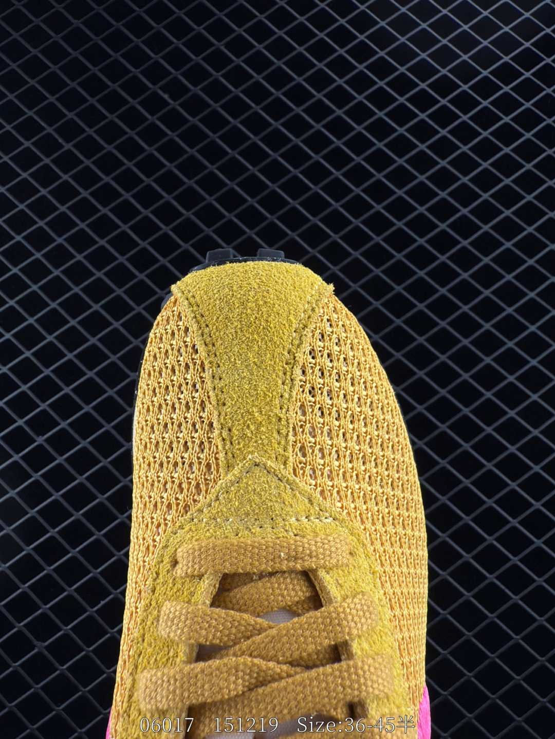 💰195
Nike Roshe Run LD-1000 绿黑 米蓝色 低帮 休闲 跑步鞋 FQ5369
尺码：见图
编码：151219