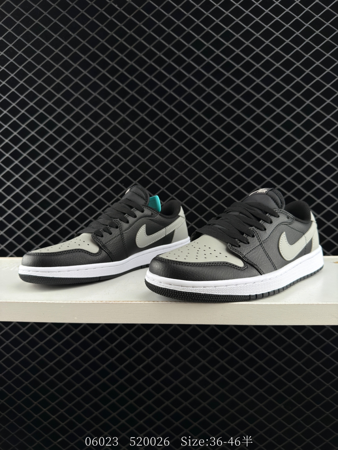 💰190
Nike Air Jordan 1 Low
AJ1乔1低帮休闲板鞋 同步官方配色 
官方货号：CZ0790-003
Size：36-46带半码
编码：520026