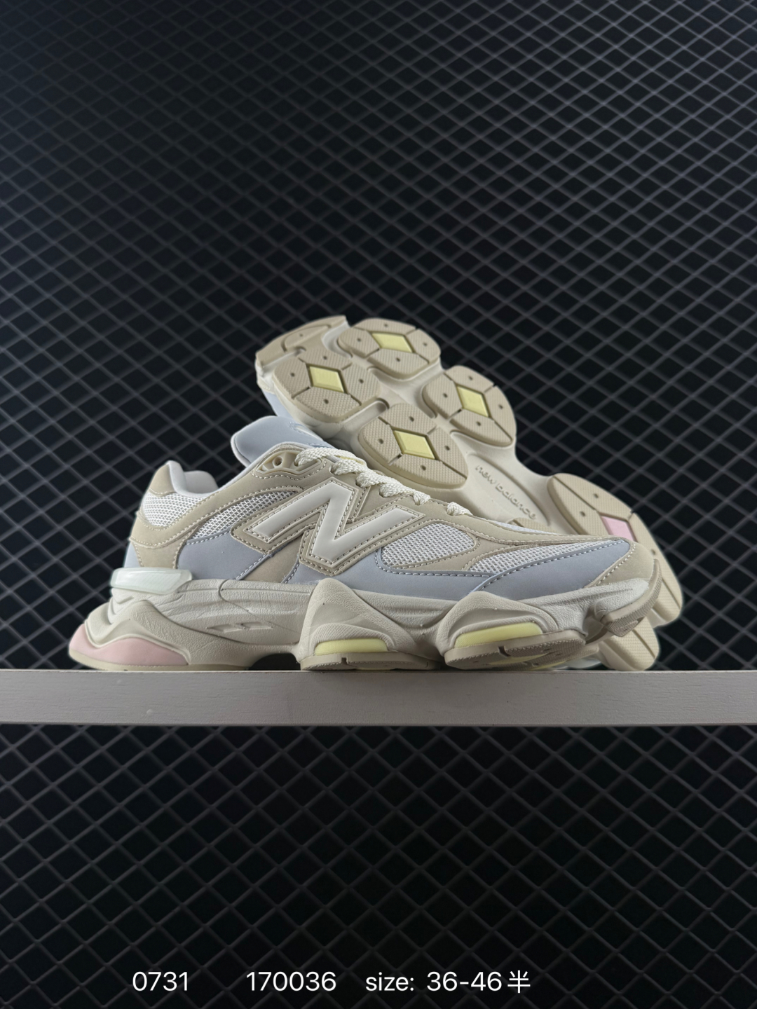 💰290
新百伦New Balance NB 9060 复古单品鞋款灵感源自设计师本人对夏日的怀日回忆。采用大面积网眼以及麂皮材质覆盖鞋身，还原经典气质。搭载ABZORB避震科技，由泡沫聚酯制成，上脚可以有效减少由鞋底反弹对身体及双腿的冲击
尺码：36 37 37.5 38 38.5 39.5 40 40.5 41.5 42 42.5 43 44 45 46 46.5
货号：U9060AGA
编码：170036