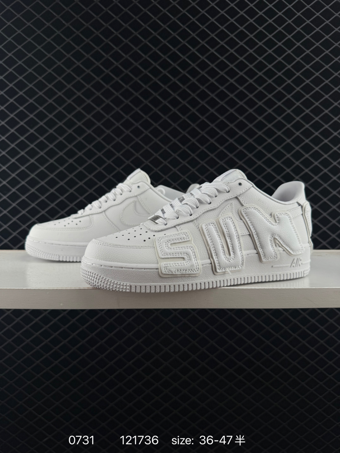 💰290
NIKE AIR FORCE 1‘07 LV8
原楦头原纸板 打造纯正低帮空军版型
专注外贸渠道 全掌内置蜂窝气垫 
原盒配件 原厂中底钢印、拉帮完美 
货号:GL6835-011。DD7050
Size:36～45半
编号：121736