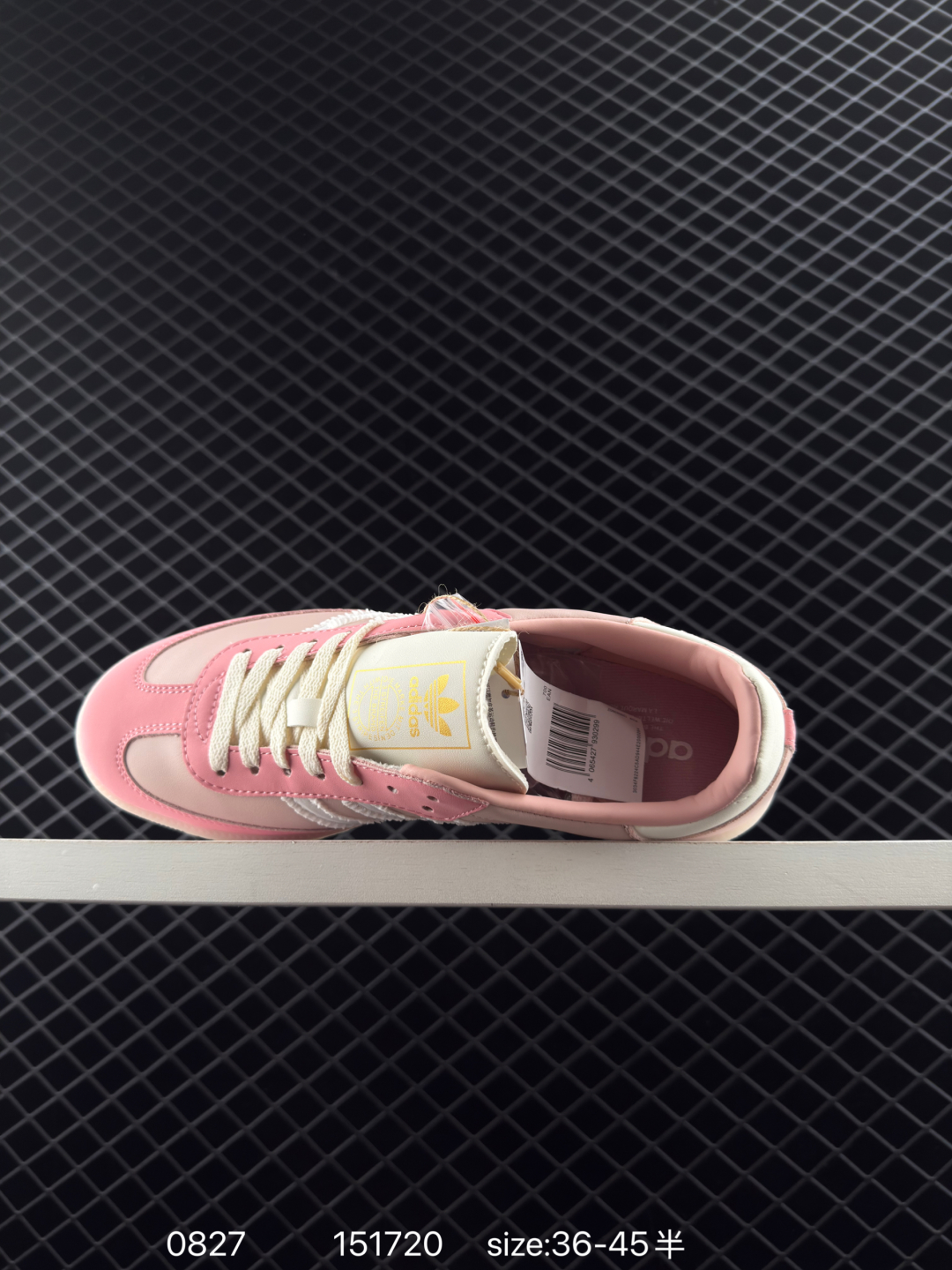 💰198
Adidas Originals Samba OG 桑巴舞系列 阿迪达斯 三叶草 绅士德训足球风百搭低帮休闲运动板鞋
货号:JR8830
尺码:36～45半
ID:151720