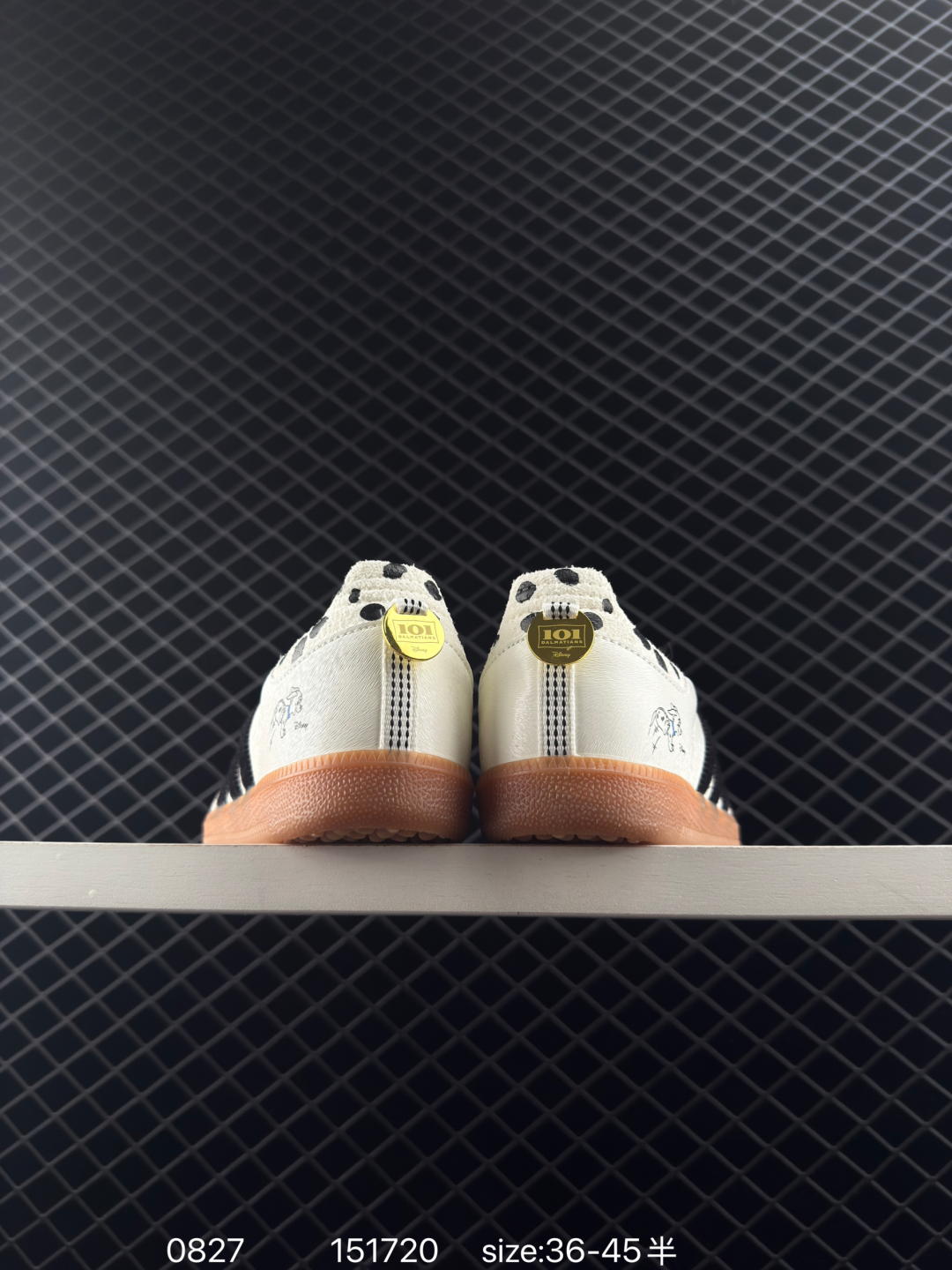 💰198
Adidas Originals Samba OG 桑巴舞系列 阿迪达斯 三叶草 绅士德训足球风百搭低帮休闲运动板鞋
货号:JR8830
尺码:36～45半
ID:151720