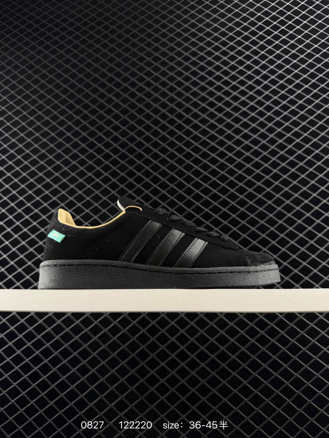 🈴一💰198
阿迪达斯ATMOS x ADIDAS JABBAR LO ATMOS 低帮复古休闲板鞋
尺码： 36 36⅔ 37⅓ 38 38⅔ 39⅓ 40 40⅔ 41⅓ 42 42⅔ 43⅓ 44 45 
货号：IH2233
编码：122220