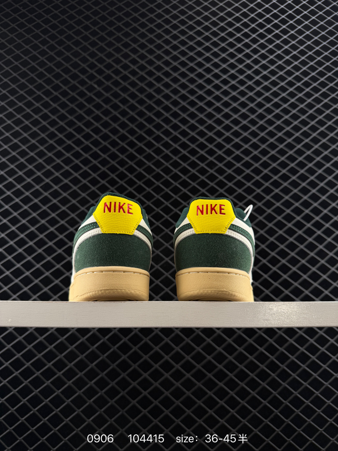 🛒购物价：168💰[店长鲸选配套包装齐全.莆田本地档口]Nike Court Vision 1 Low 耐克 低帮 白蓝黄 鞋身以白色作为主色调，使鞋款十分百搭，同时鞋身两侧Swoosh Logo使用海军蓝打造，后跟Nike字样则以黄色呈现，使鞋子更为炫酷。鞋舌黄色绣标上Nike Swoosh Logo采用海军蓝点缀，后跟饰片辅以镭射点缀，鞋舌是网眼布材料，增强了透气性，白色中底搭配黄色橡胶大底，整体就是小白鞋设计，十分百搭。
货号：CD5463-100/101/102 DH2987-001/102/103 CD5434-111 FJ5480-100 FD0320-133 CW5596-100 
尺码：36～45半
编码：104415