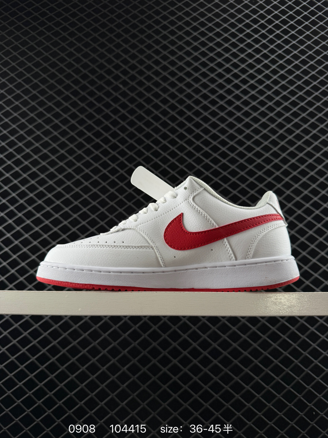 🛒购物价：168💰[店长鲸选配套包装齐全.莆田本地档口]Nike Court Vision 1 Low 耐克 低帮 白蓝黄 鞋身以白色作为主色调，使鞋款十分百搭，同时鞋身两侧Swoosh Logo使用海军蓝打造，后跟Nike字样则以黄色呈现，使鞋子更为炫酷。鞋舌黄色绣标上Nike Swoosh Logo采用海军蓝点缀，后跟饰片辅以镭射点缀，鞋舌是网眼布材料，增强了透气性，白色中底搭配黄色橡胶大底，整体就是小白鞋设计，十分百搭。
货号：CD5463-100/101/102 DH2987-001/102/103 CD5434-111 FJ5480-100 FD0320-133 CW5596-100 
尺码：36～45半
编码：104415