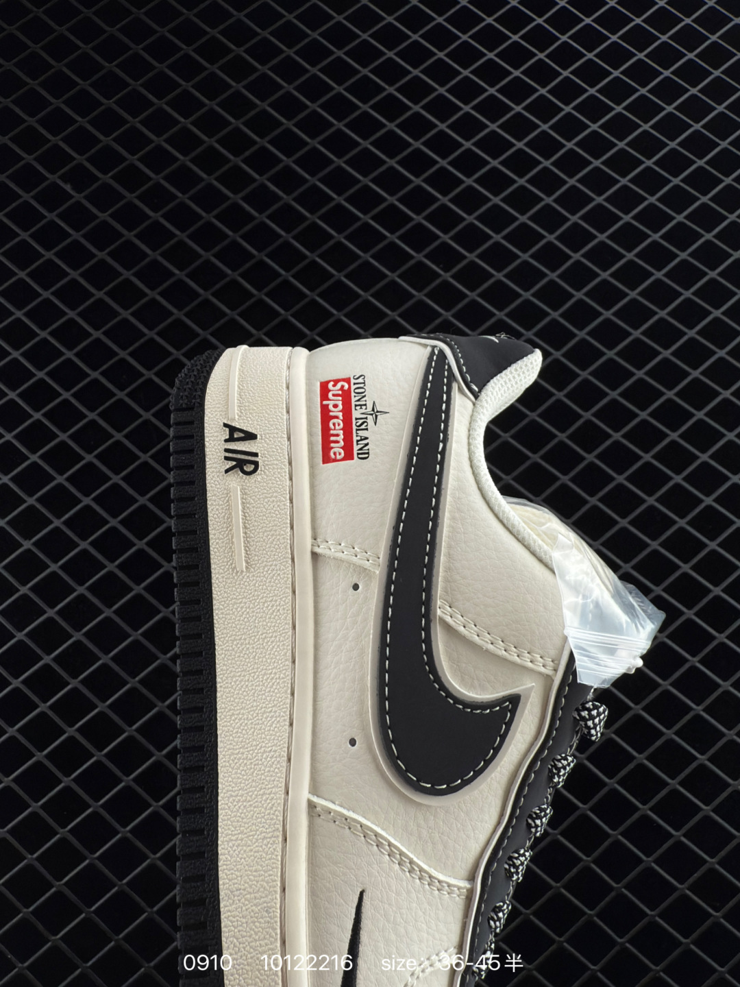 🛒购物价：168💰[店长鲸选配套包装齐全.莆田本地档口]NIKE AIR FORCE 1‘07 LV8
原楦头原纸板 打造纯正低帮空军版型
专注外贸渠道 全掌内置蜂窝气垫 
原盒配件 原厂中底钢印、拉帮完美 
货号:BB7577-219
Size:36 36.5 37.5 38 38.5 39 40 40.5 41 42 42.5 43 44 45
ID:10122216