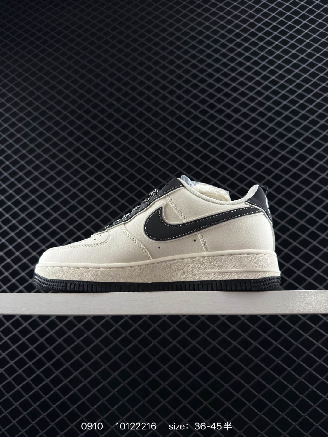 🛒购物价：168💰[店长鲸选配套包装齐全.莆田本地档口]NIKE AIR FORCE 1‘07 LV8
原楦头原纸板 打造纯正低帮空军版型
专注外贸渠道 全掌内置蜂窝气垫 
原盒配件 原厂中底钢印、拉帮完美 
货号:BB7577-219
Size:36 36.5 37.5 38 38.5 39 40 40.5 41 42 42.5 43 44 45
ID:10122216