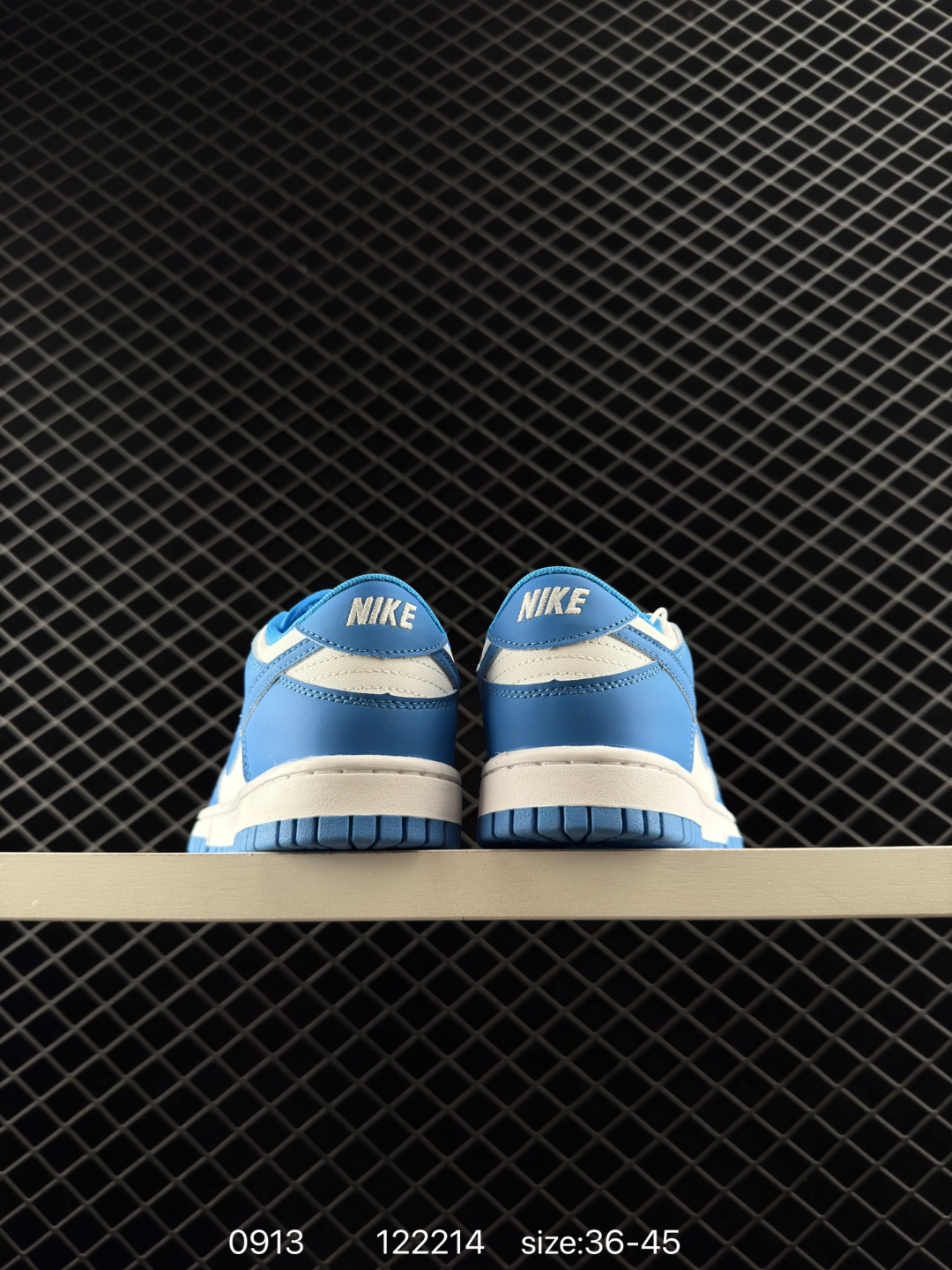 🛒购物价：168💰[店长鲸选配套包装齐全.莆田本地档口]SB Dunk Low 低帮休闲
定制鞋盒 大厂纯原品质出货 超高清洁度 皮料切割干净无任何毛边 细节完美  
货号：DD1391-103
尺码：如图
编码：122214
