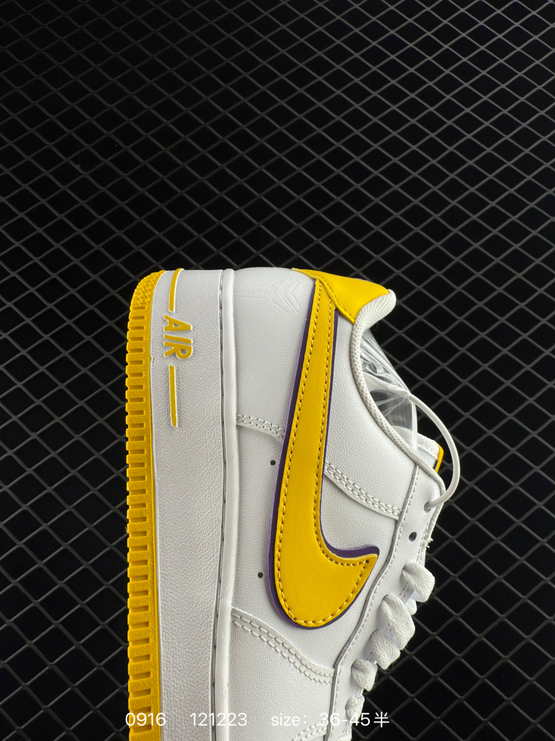 💰215
✅ NIke Air Force 1 ‘07 空军一号低帮休闲板鞋 进口牛筋布 原楦头原纸板 纯正空军版型 定制鞋盒 全掌内置全掌气垫 原厂中底钢印 拉帮完美  货号：315122-661 SIZE：36 36.5 37.5 38 38.5 39 40 40.5 41 42 42.5 43 44 44.5 45 
编码：121223
