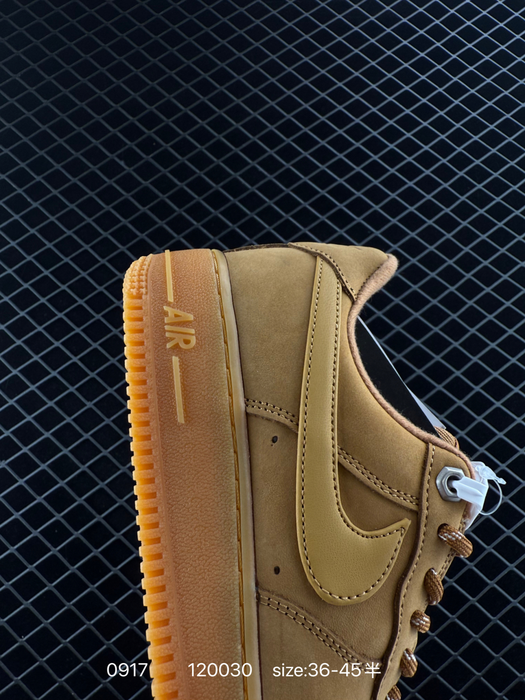 💰150
Nike Air Force 1 07 LV8 “Wheat / Flax” 牛皮 经典复古风格 防滑耐磨轻便 低帮 板鞋 男女同款 小麦色
货号：CJ9179 200
尺码如图所示
编码120030