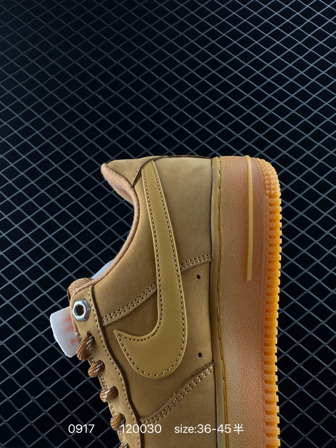 💰150
Nike Air Force 1 07 LV8 “Wheat / Flax” 牛皮 经典复古风格 防滑耐磨轻便 低帮 板鞋 男女同款 小麦色
货号：CJ9179 200
尺码如图所示
编码120030