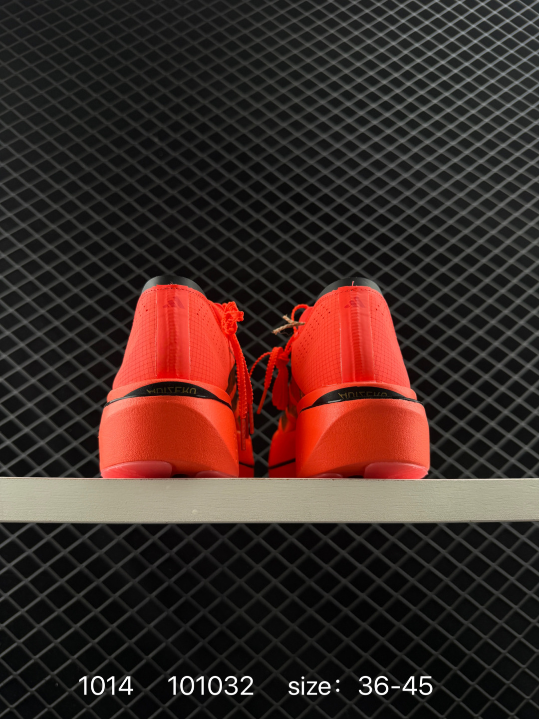 💰270
✅Adidas Adizero Pro Evo 2 阿迪达斯 舒适百搭防滑耐磨 低帮 休闲跑步鞋
中底配置方面搭载全掌Lightstrike Pro 
鞋面采用透气网面 契合日常训练鞋的定位
外底给到了橡胶 更加防滑耐磨
货号:IH5564
尺码:36 36.5 37 38 38.5 39 40 40.5 41 42 42.5 43 44 45
ID:101032  Size:36～45B