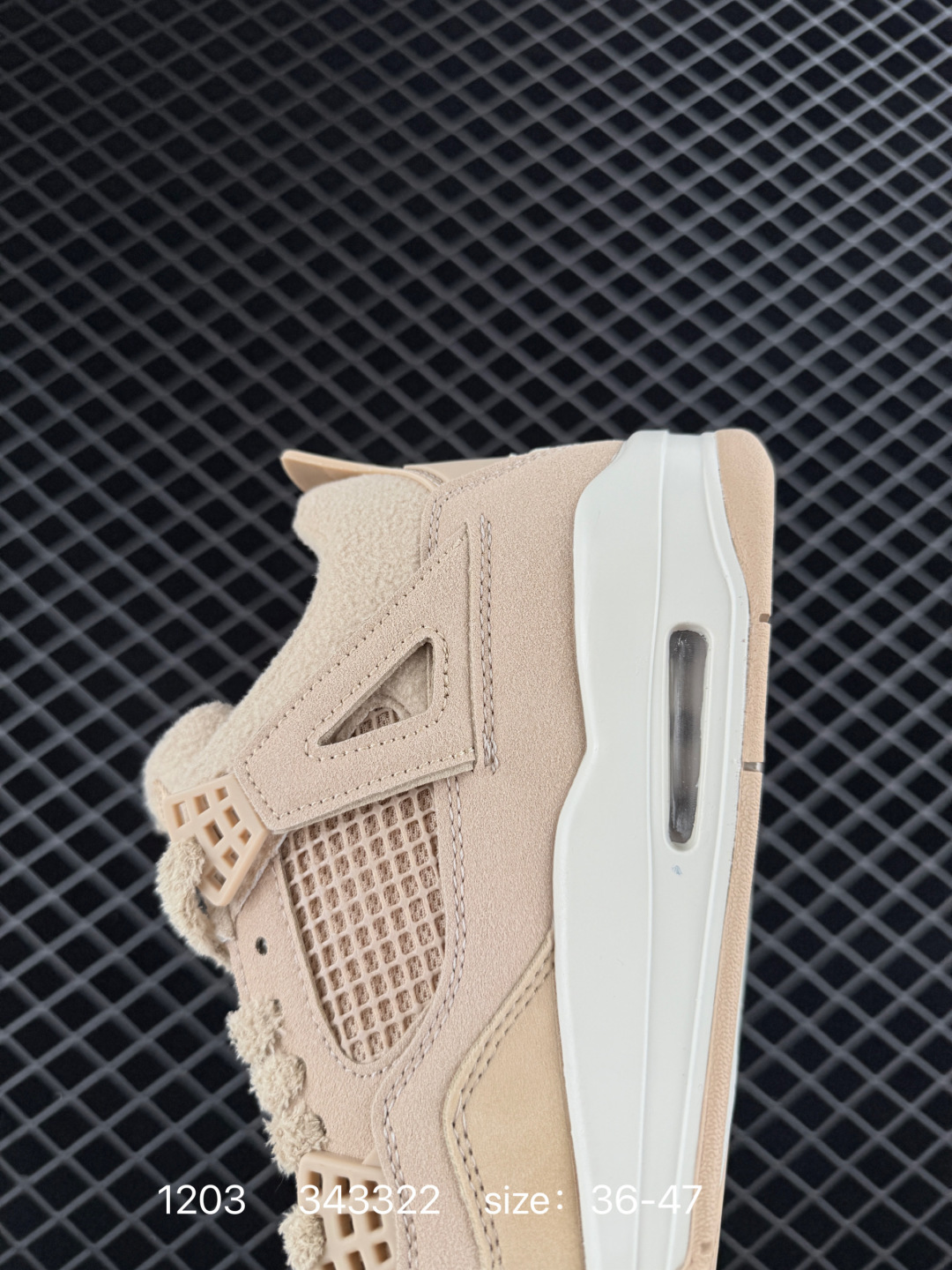 💰210aj4沙漠黄！
GX版！尺码36-48.5全码出货！
行业龙头标的硬通货品质！嘎嘎响！
欢迎高端玩家品鉴找茬！含45.5！
HV0823-200！编码343322