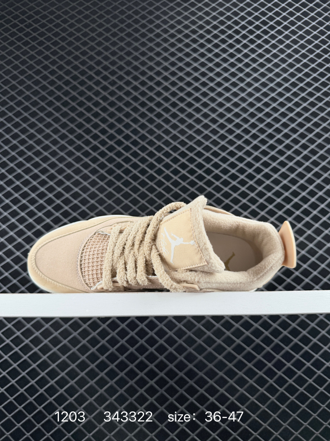 💰210aj4沙漠黄！
GX版！尺码36-48.5全码出货！
行业龙头标的硬通货品质！嘎嘎响！
欢迎高端玩家品鉴找茬！含45.5！
HV0823-200！编码343322