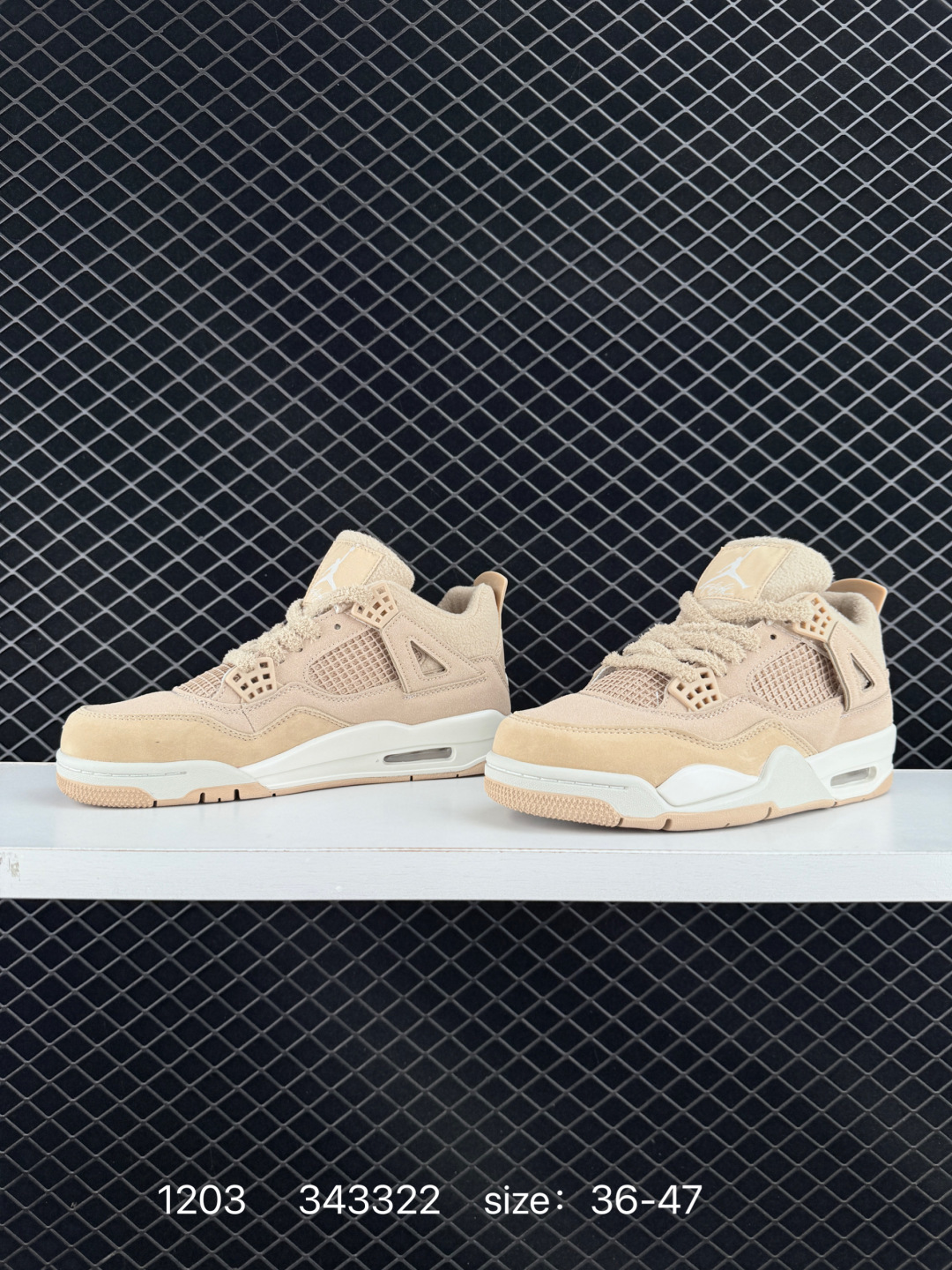 💰210aj4沙漠黄！
GX版！尺码36-48.5全码出货！
行业龙头标的硬通货品质！嘎嘎响！
欢迎高端玩家品鉴找茬！含45.5！
HV0823-200！编码343322