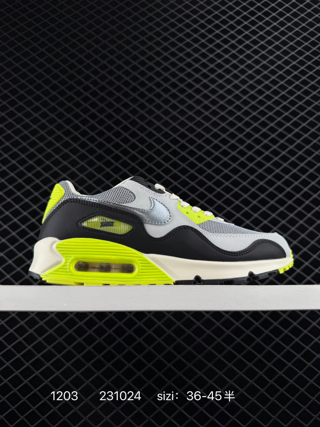 🈴💰220
：耐克Nike AIR MAX90 FlyEase MAX90经典款复古缓震气垫跑步鞋
货号：DV3503
尺码：看图所示
编码：231024