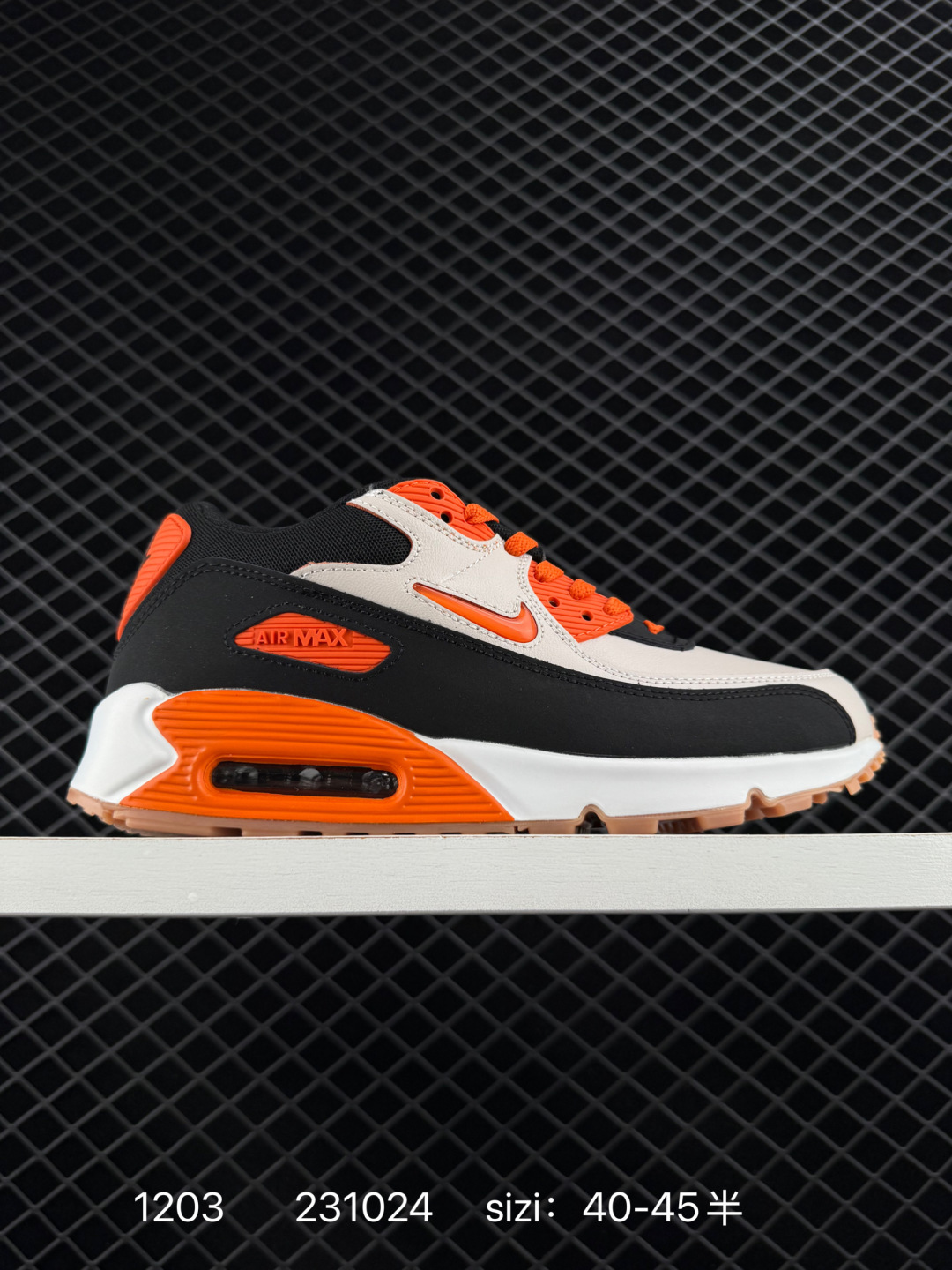 🈴💰220
：耐克Nike AIR MAX90 FlyEase MAX90经典款复古缓震气垫跑步鞋
货号：DV3503
尺码：看图所示
编码：231024