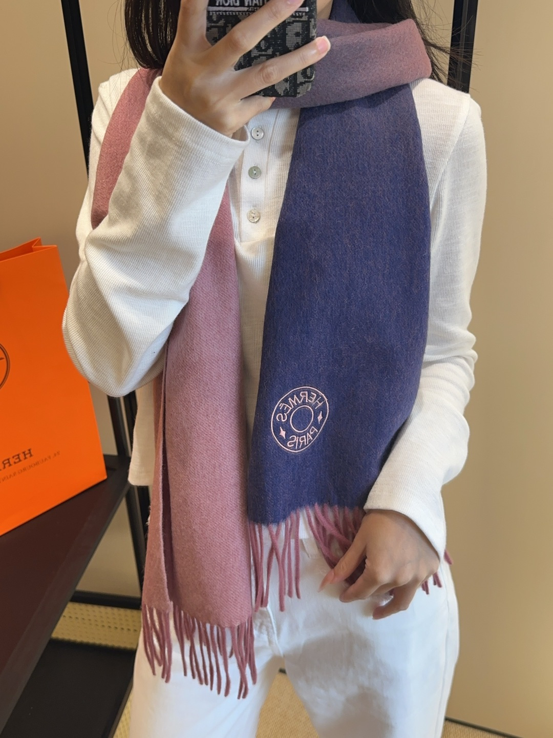 【▪️家属福利来了！！爱马仕高端重磅男士围巾！】怒赞推荐，激动~！！下手绝对要快，同步专柜，最高端的男士