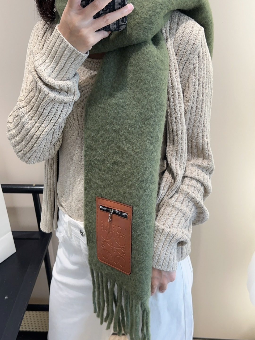 ▪❤️️罗意威超美新款马海毛围巾！超级推荐入手！】质感好货！主打的马海毛围巾~据说超难买哦！！打了好多次