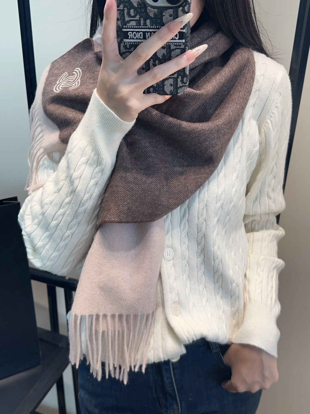 【▪Chanel · 香奈儿难得一见的温柔配色，超级迷恋❗️气质低调恬静又不失优雅❗️】重点推荐❗️高级