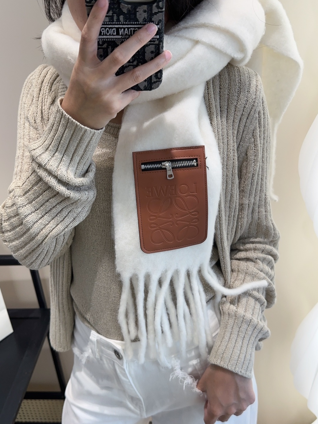 ▪❤️️罗意威超美新款马海毛围巾！超级推荐入手！】质感好货！主打的马海毛围巾~据说超难买哦！！打了好多次