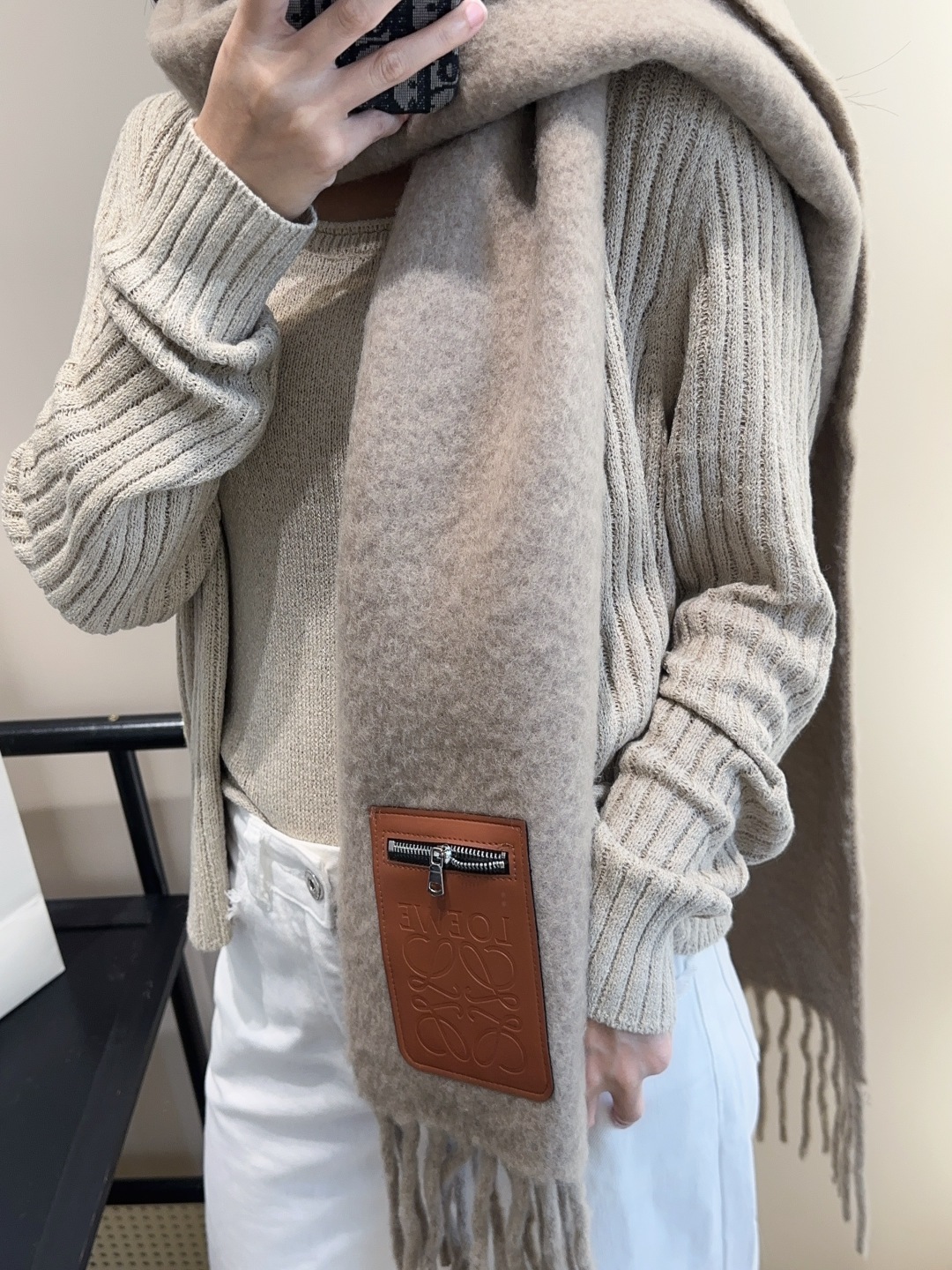 ▪❤️️罗意威超美新款马海毛围巾！超级推荐入手！】质感好货！主打的马海毛围巾~据说超难买哦！！打了好多次