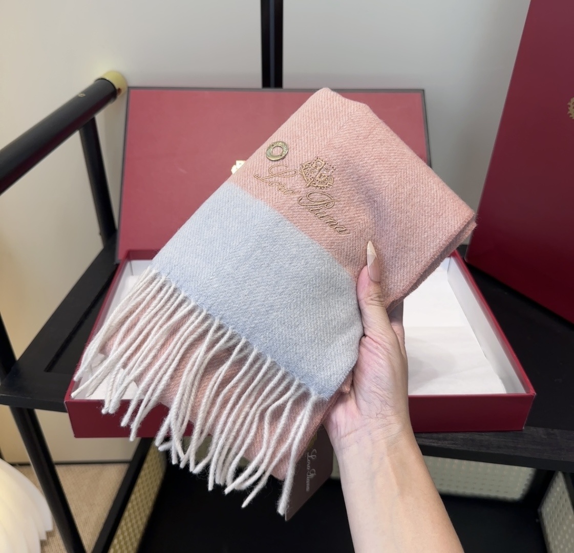 🆕Loro Piana · 【贸易公司尾单,极品山羊绒围巾披肩】送人自留都太高大上了😍重磅上新,爆款爆款