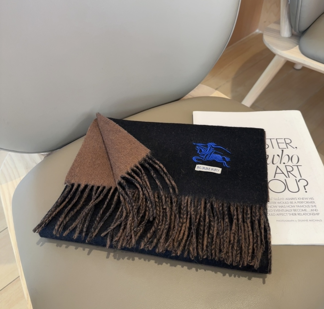 【▪️家属福利来了！！巴宝莉高端重磅围巾！】怒赞推荐，激动~！！下手绝对要快，同工艺难度大，超级无敌软糯