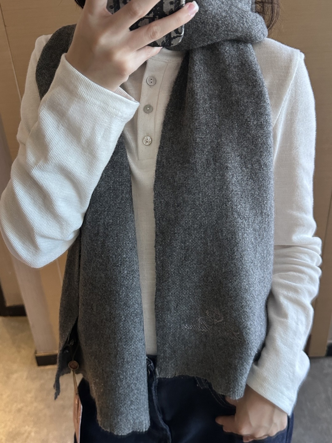 🆕Loro Piana · 【贸易公司尾单，极品山羊绒围巾披肩】送人自留都太高大上了😍重磅上新，爆款爆款