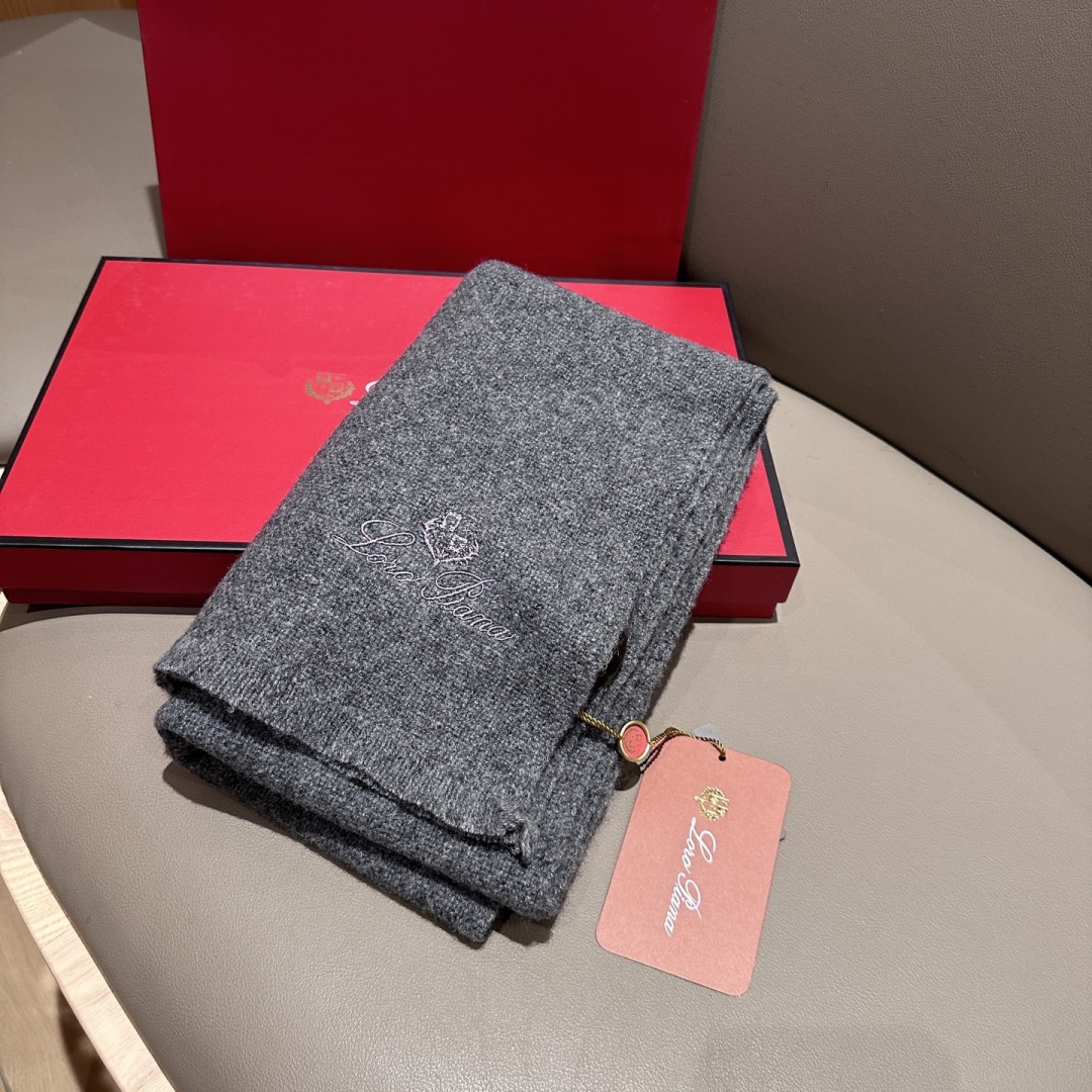 🆕Loro Piana · 【贸易公司尾单，极品山羊绒围巾披肩】送人自留都太高大上了😍重磅上新，爆款爆款
