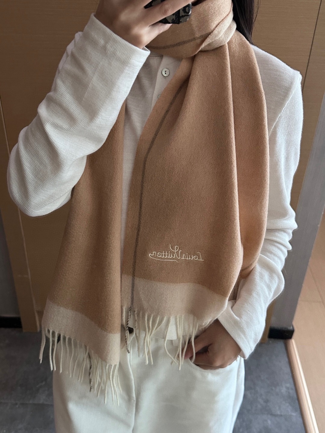 【▪️家属福利来了！！Lv 高端重磅围巾！】怒赞推荐，激动~！！下手绝对要快，同工艺难度大，超级无敌软糯