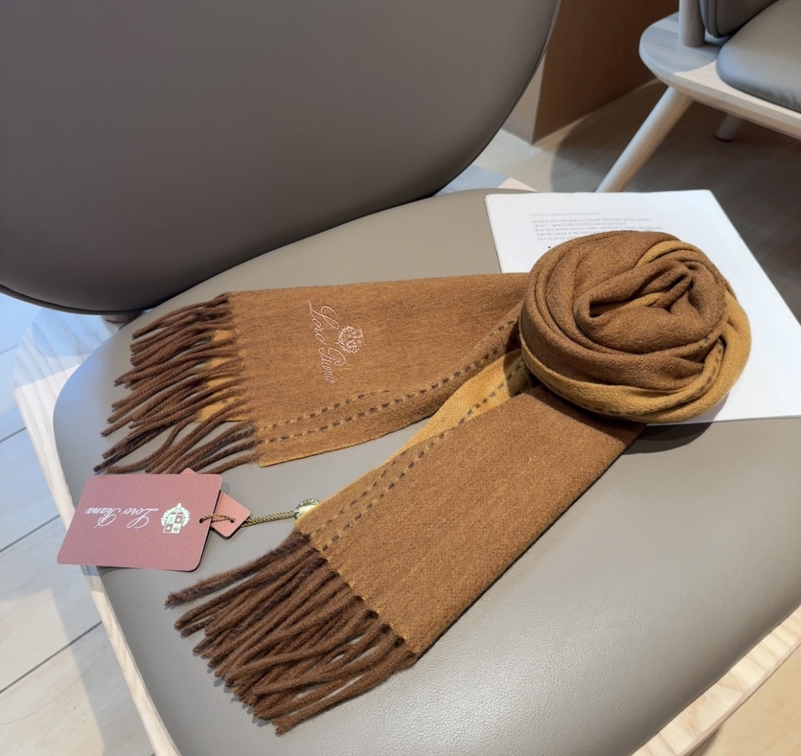 🆕Loro Piana · 【贸易公司尾单，极品山羊绒围巾披肩】送人自留都太高大上了😍重磅上新，爆款爆款