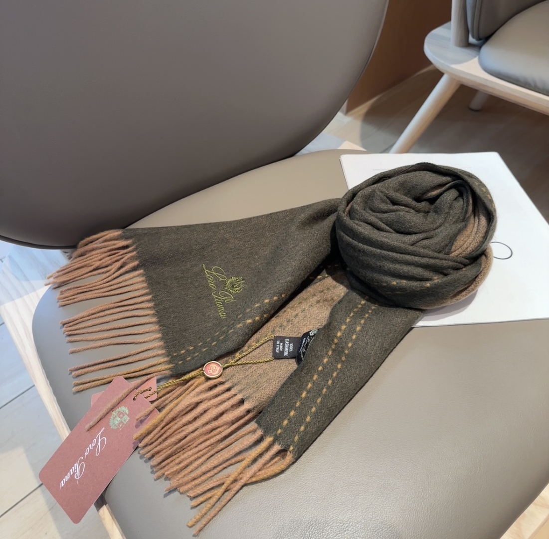 🆕Loro Piana · 【贸易公司尾单，极品山羊绒围巾披肩】送人自留都太高大上了😍重磅上新，爆款爆款