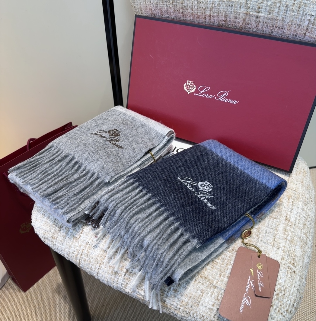 🆕Loro Piana · 【贸易公司尾单，极品山羊绒围巾披肩】送人自留都太高大上了😍重磅上新，爆款爆款