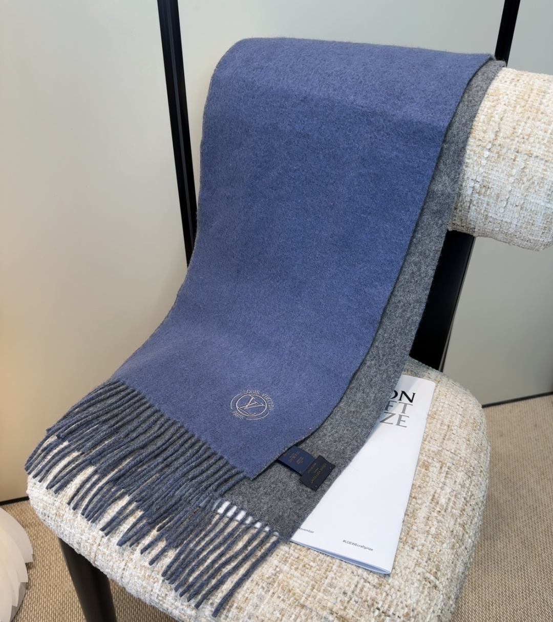 Lv围巾❗️好看的要疯掉了，太有型太有魅力了❗️❗️非常斯文时尚的秋冬单品！真的很喜欢，非常Classi