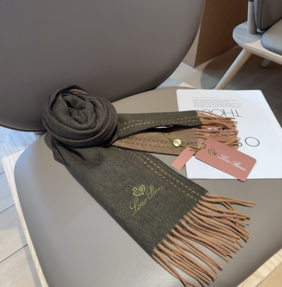 🆕Loro Piana · 【贸易公司尾单，极品山羊绒围巾披肩】送人自留都太高大上了😍重磅上新，爆款爆款