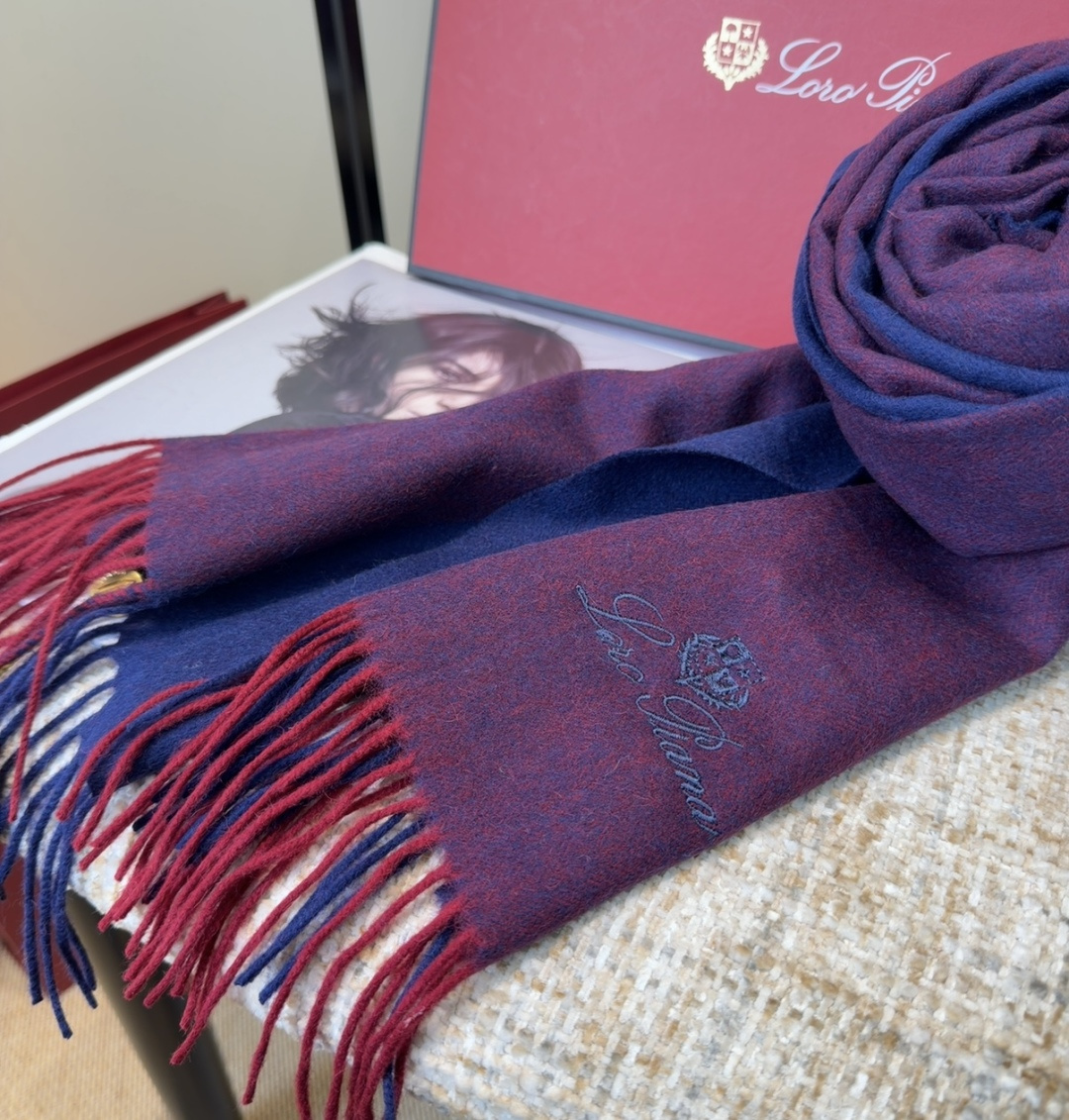🆕Loro Piana · 【贸易公司尾单，极品山羊绒围巾披肩】送人自留都太高大上了😍重磅上新，爆款爆款