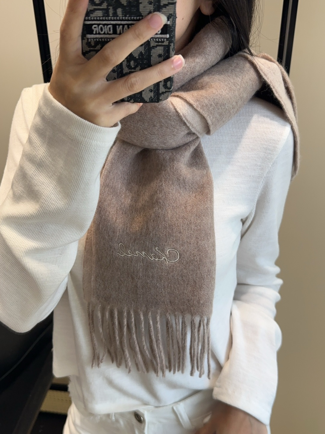 【▪Chanel · 香奈儿难得一见的温柔配色，超级迷恋❗️气质低调恬静又不失优雅❗️】重点推荐❗️高级