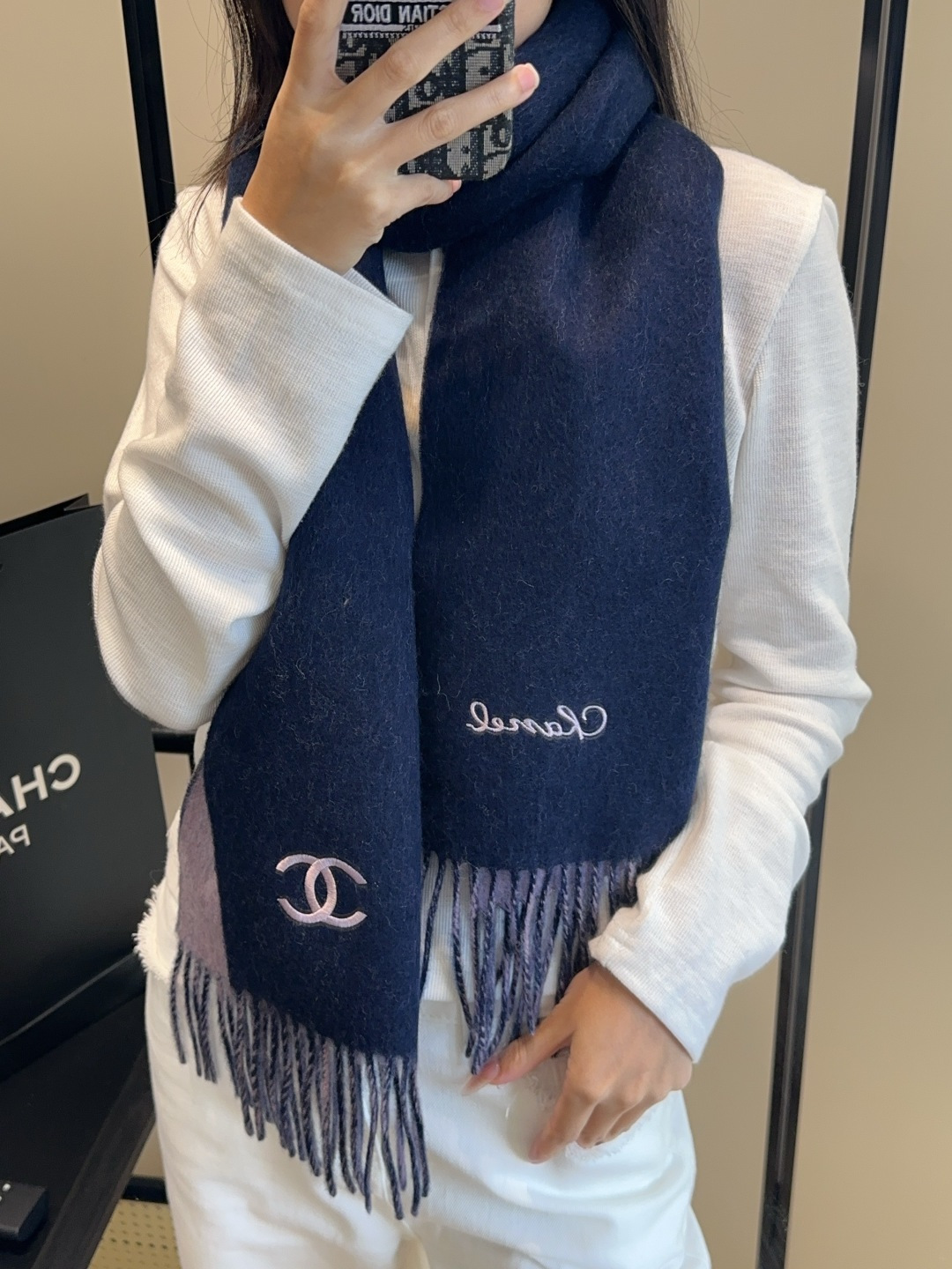 【▪Chanel · 香奈儿难得一见的温柔配色，超级迷恋❗️气质低调恬静又不失优雅❗️】重点推荐❗️高级