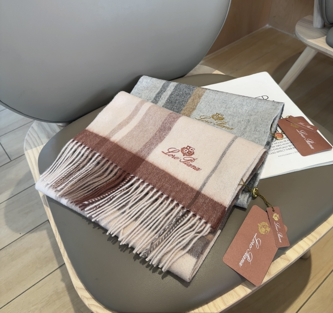 🆕Loro Piana · 【贸易公司尾单，极品山羊绒围巾披肩】送人自留都太高大上了😍重磅上新，爆款爆款