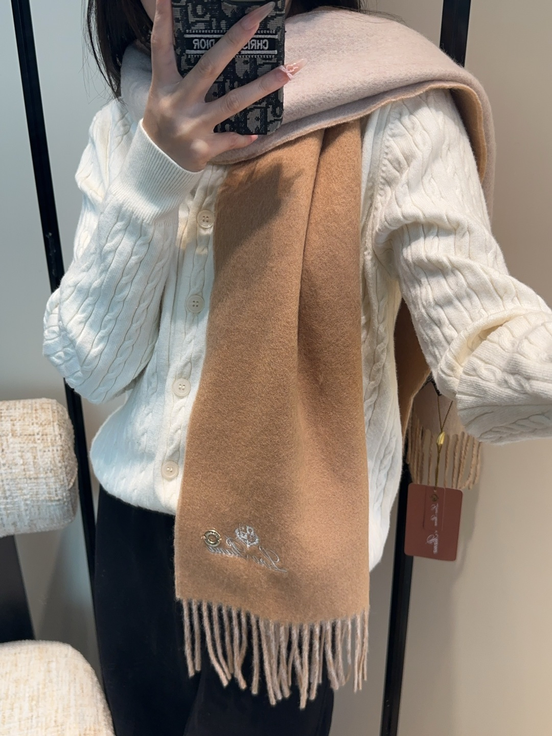 🆕Loro Piana · 【贸易公司尾单，极品山羊绒围巾披肩】送人自留都太高大上了😍重磅上新，爆款爆款