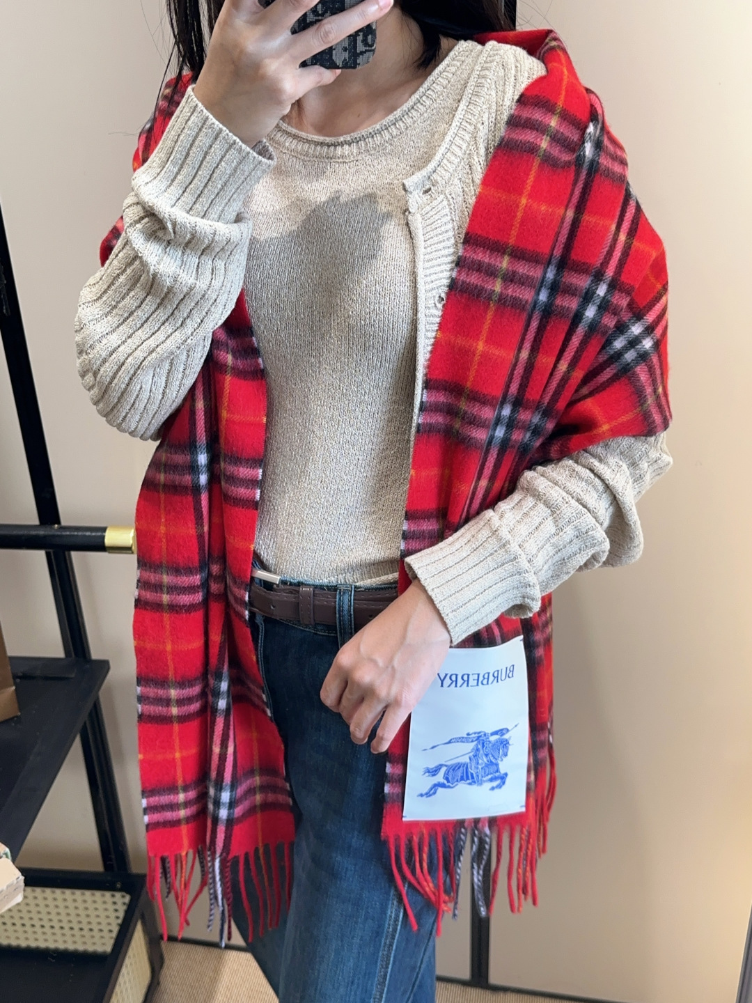 Burberry · 巴宝莉围巾❗️好看的要疯掉了，太有型太有魅力了❗️❗️非常斯文时尚的秋冬单品！真的