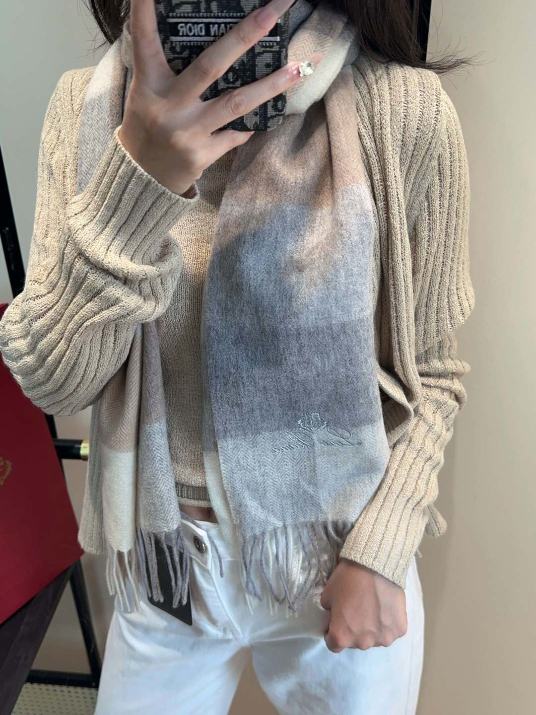 🆕Loro Piana · 【贸易公司尾单，极品山羊绒围巾披肩】送人自留都太高大上了😍重磅上新，爆款爆款