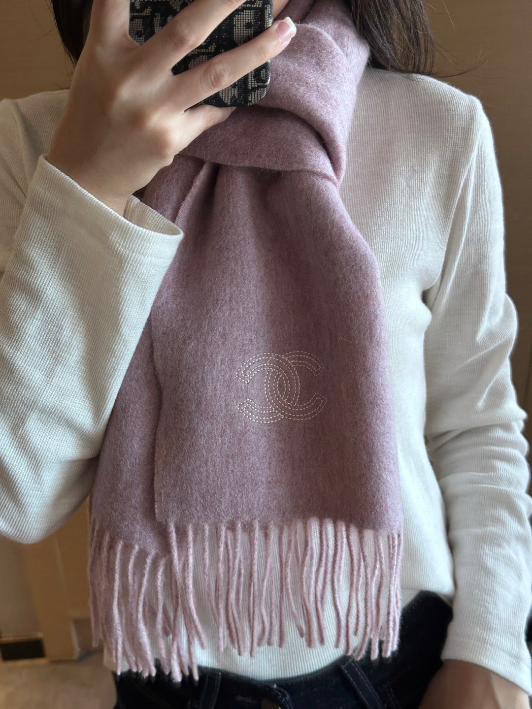 【▪Chanel · 香奈儿难得一见的温柔配色，超级迷恋❗️气质低调恬静又不失优雅❗️】重点推荐❗️高级