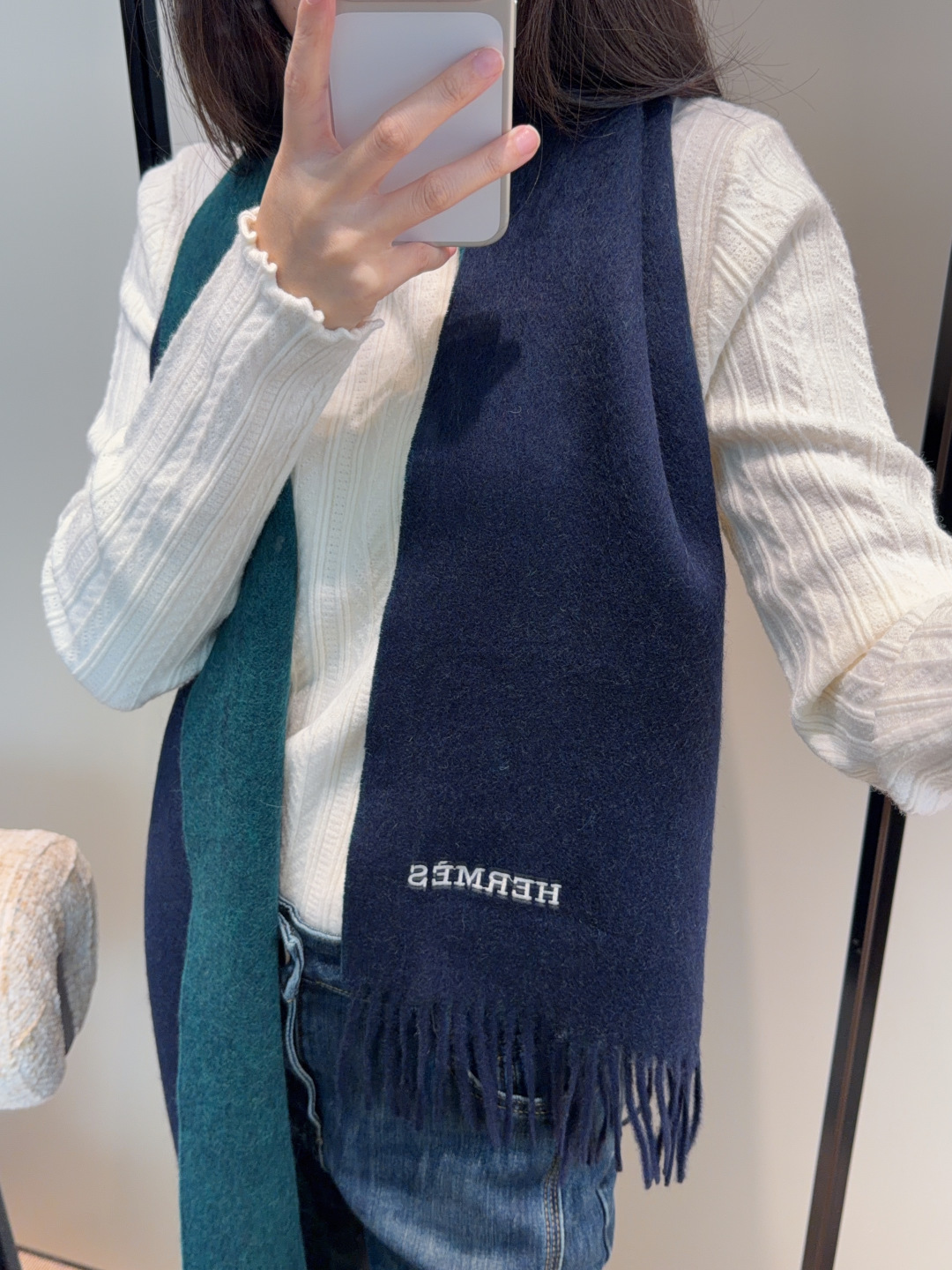 2025年Hermes · 爱马仕，难得一见的温柔配色，低调又不失优雅❗️】重点推荐❗️双边配色，一条围