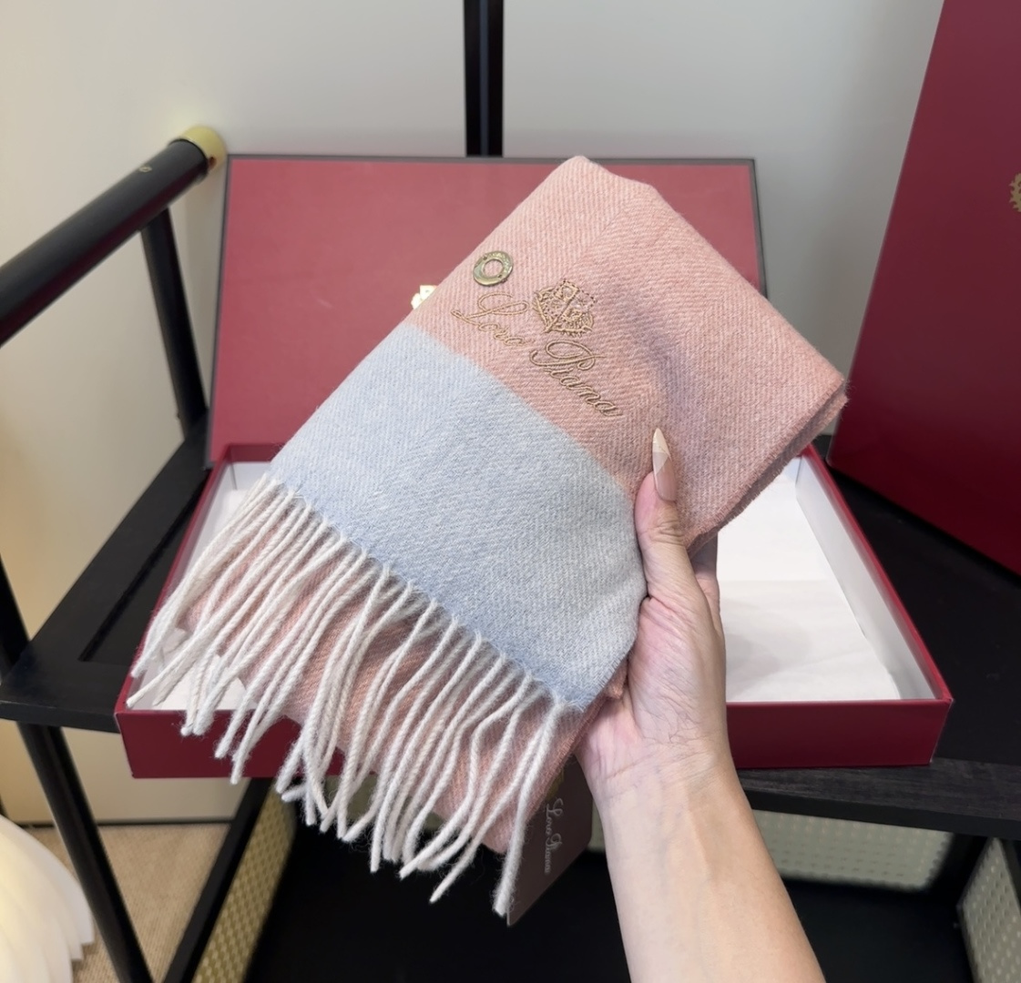 🆕Loro Piana · 【贸易公司尾单，极品山羊绒围巾披肩】送人自留都太高大上了😍重磅上新，爆款爆款