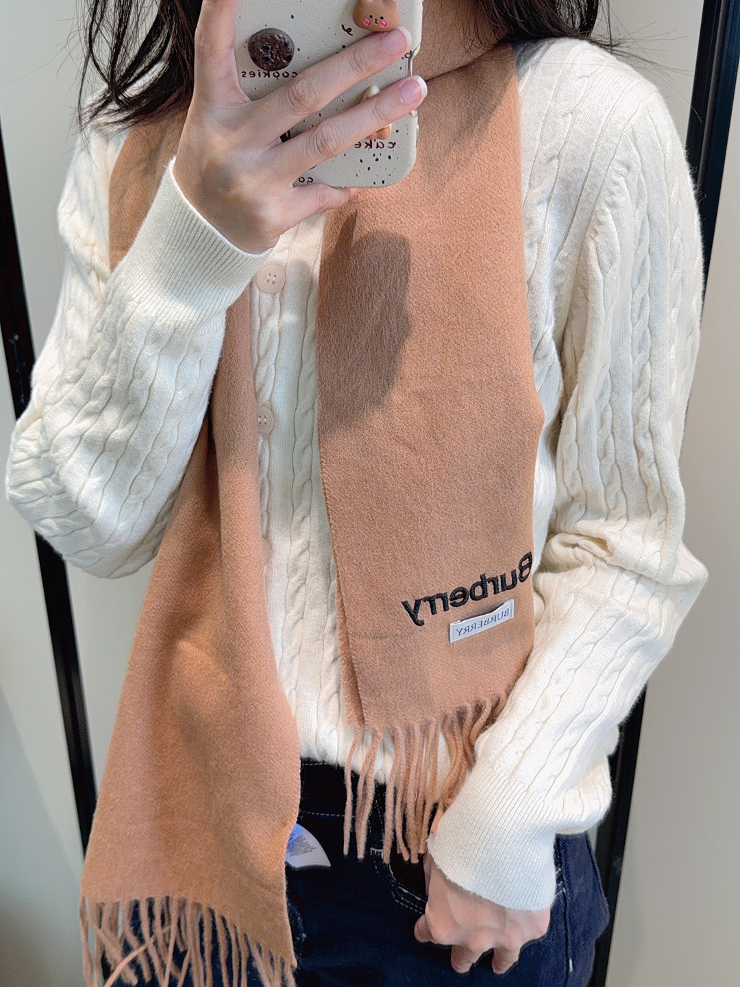 Burberry · 巴宝莉围巾❗️好看的要疯掉了，太有型太有魅力了❗️❗️非常斯文时尚的秋冬单品！真的