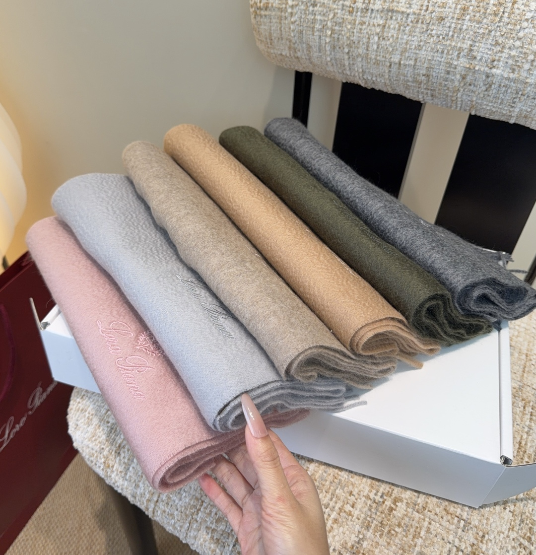 ✨✨【全羊绒款】Loro Piana · 诺悠翩雅送人自留都太高大上了😍重磅上新，爆款爆款，渠道极品硬货