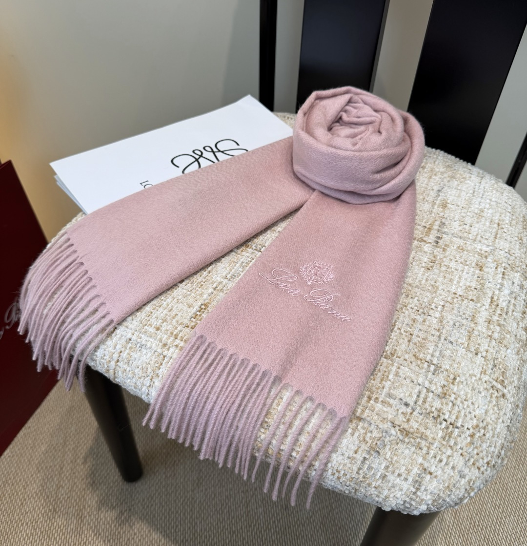 ✨✨【全羊绒款】Loro Piana · 诺悠翩雅送人自留都太高大上了😍重磅上新，爆款爆款，渠道极品硬货